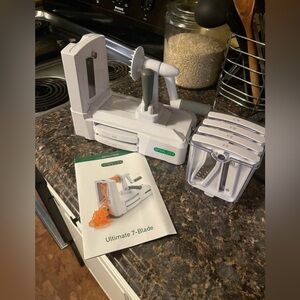 Spiralizer Ultimate 7-Blade Vegetable Spiralizer,, Stainless Steel Blades